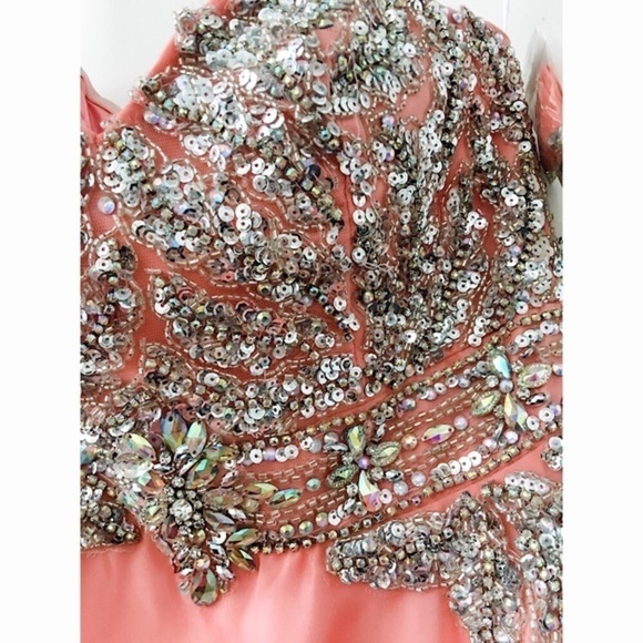 CINDERELLA 7968 Coral Dress size 4 - Picture 4 of 7